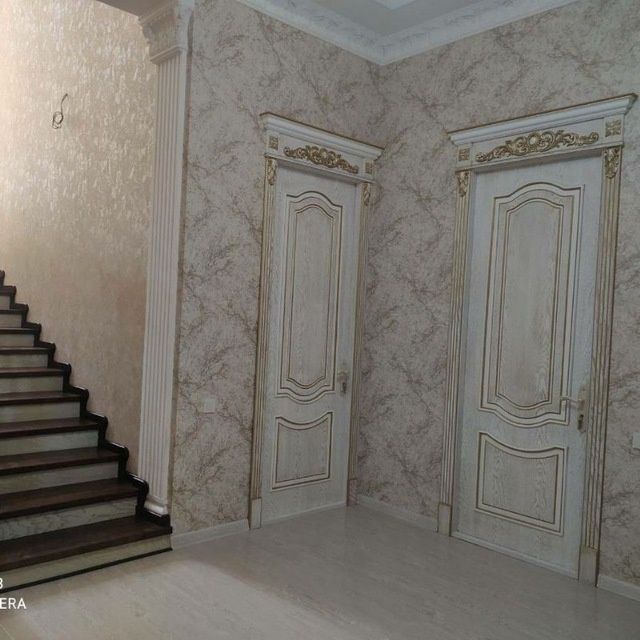 Sifatli eshiklar va zinapoyalar