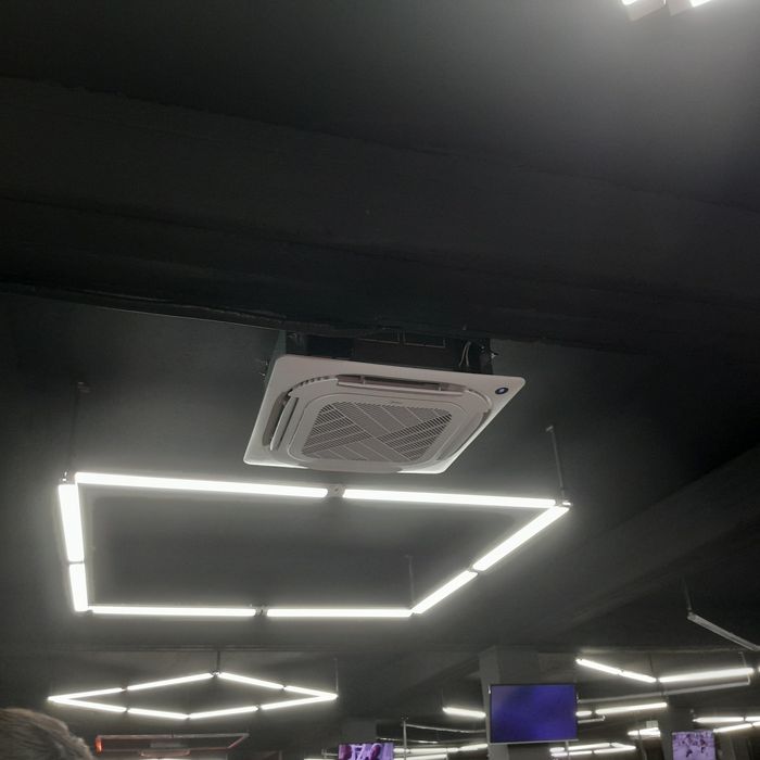 Ремонт заправка чистка  установка всех видов кондиционеров