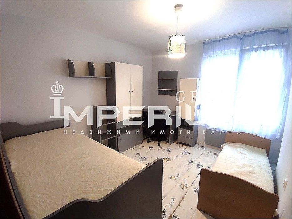 Дава се под наем Тристаен апартамент в Варна, Гръцка махала - 100 кв.м за 663 € - Снимка #7