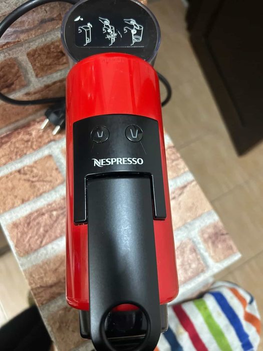 Espressor Essenza Mini