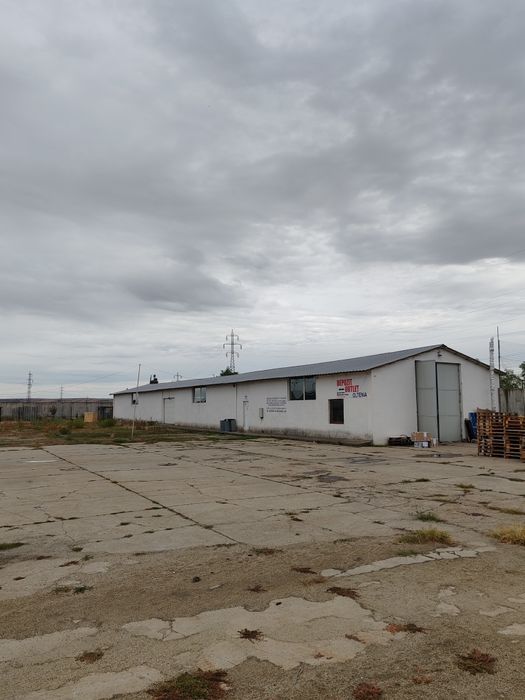 Depozit/hala intrare Ișalnița