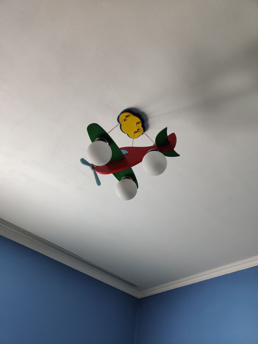 Люстра в детскую