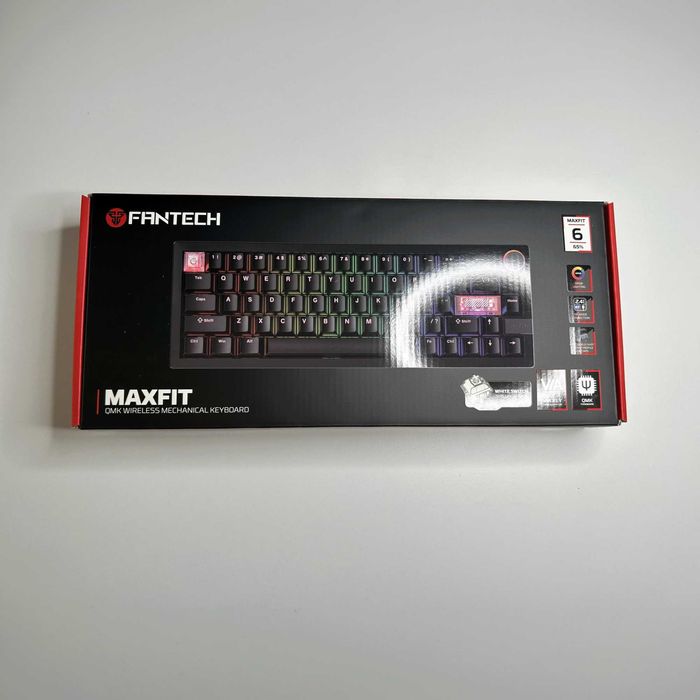 Tastatură Gaming RGB Mecanică 65% Wireless Bluetooth Neagră Nouă Garanție 2 ani