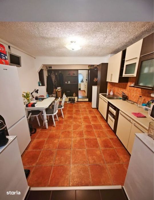 Apartament 2 camere decomandate – Carpati 2