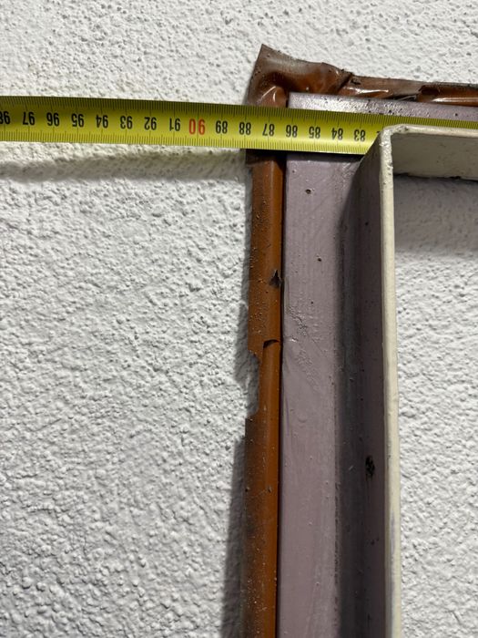 Метална входна врата