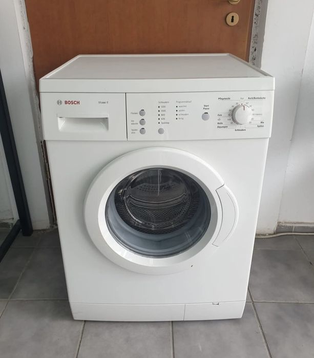 Masina de spălat rufe automată Bosch  / clasc CQSE 57102