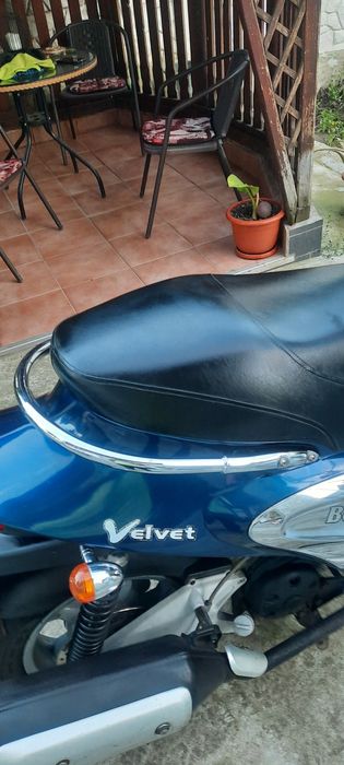 Scuter Benelli cu motor Yamaha, 11000km,inmatriculat, deosebit