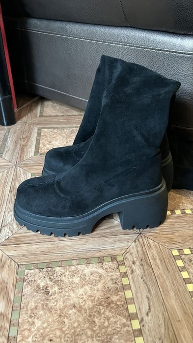 Новые ботфорты замшевые