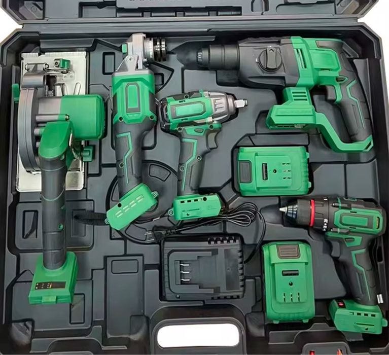 Чисто нов комплект акумулаторни машини - винтоверт гайковерт + още