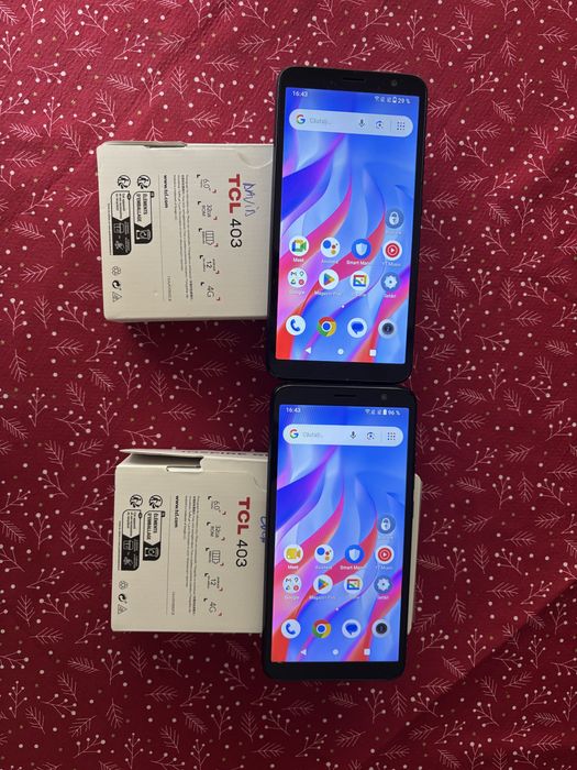 Vand 2 telefoane TCL 403