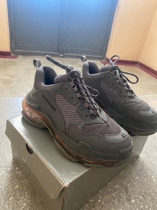 Vand Balenciaga Triple S
