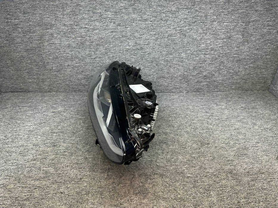 Far dreapta led adaptiv BMW SERIA 4 G22 facelift