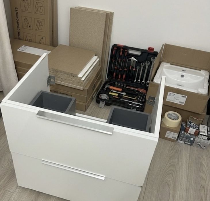 Lavoar  si baterie/ mobilier baie