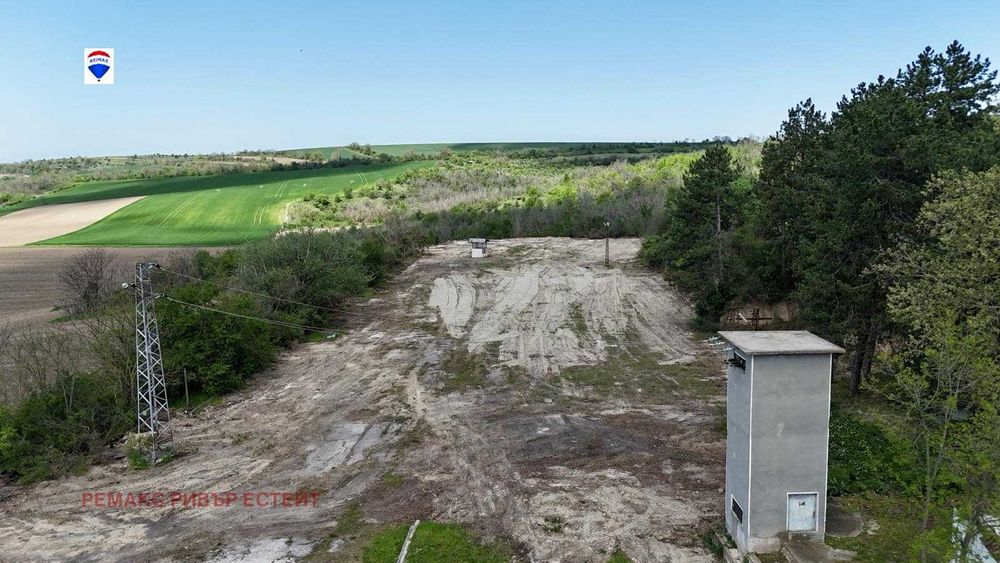 Бизнес имот / бензиностанция за продажба главен път Русе - София