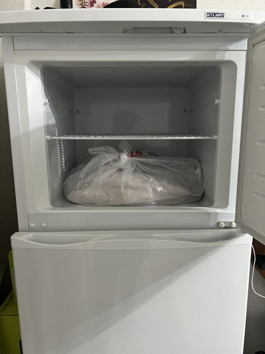 Продается холодильник