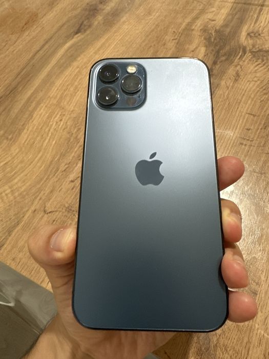 iPhone 12 pro 128 гигб