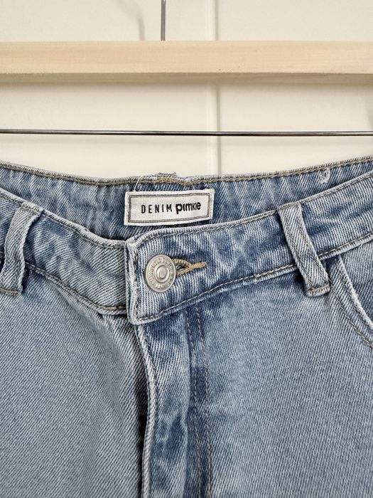Pantaloni scurti Pimikie cu dantela