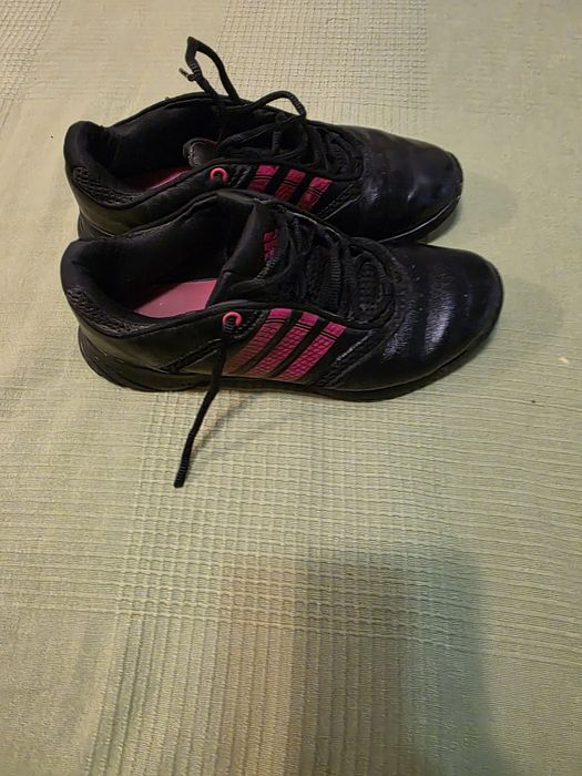 Adidasi adidas mar 39 1/3 model deosebit