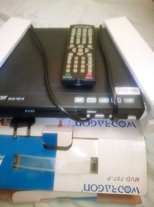 Dvd плеер,один раз ползавались,почти новый,200тысячь окончательно