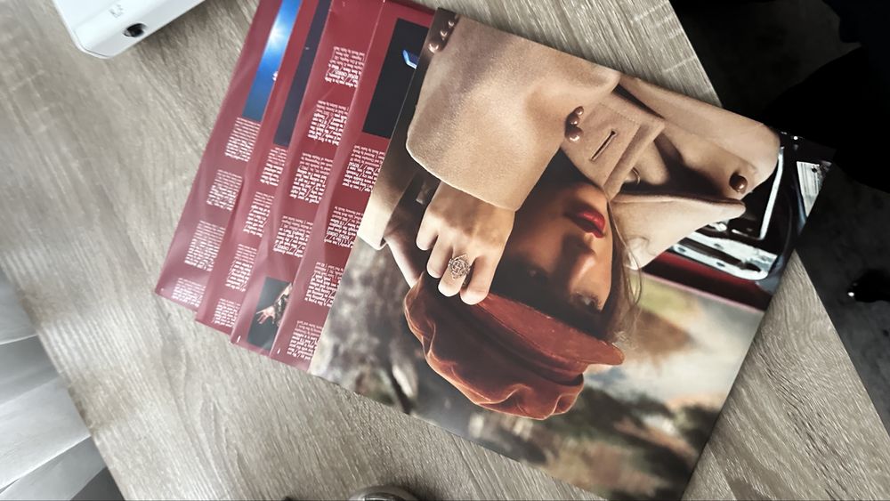 Foarte rar vinil taylor swift red taylors version pe rosu foarte rarrr