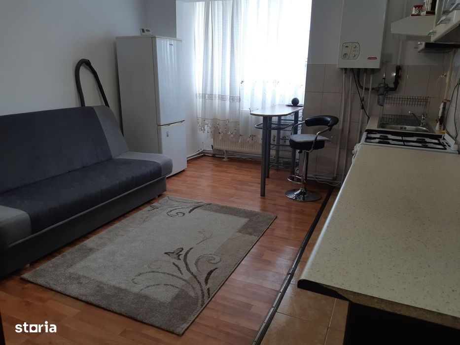 Apartament 2 camere Zamca de inchiriat.