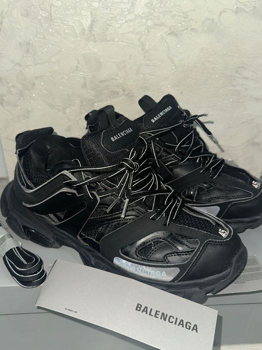 Balenciaga Track
