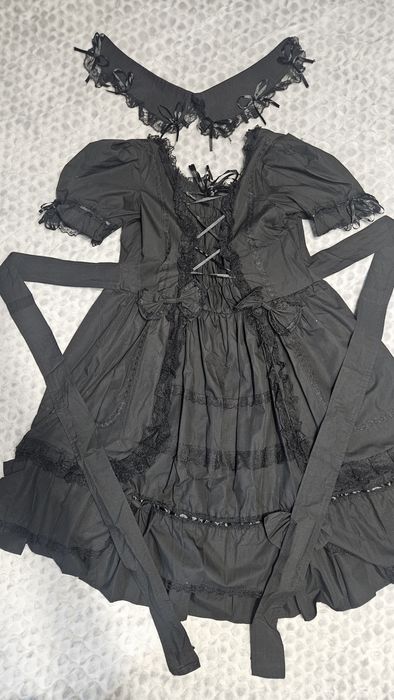 Платье в стиле готической лолиты