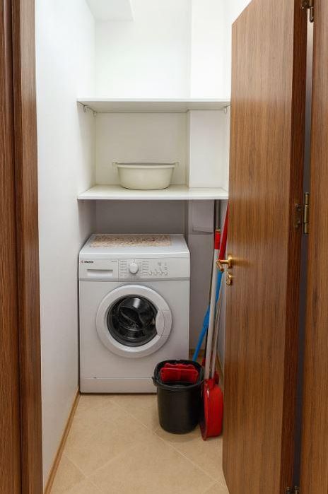 Дава се под наем Двустаен апартамент в Варна, Чаталджа - 108 кв.м за 730 € - Снимка #5