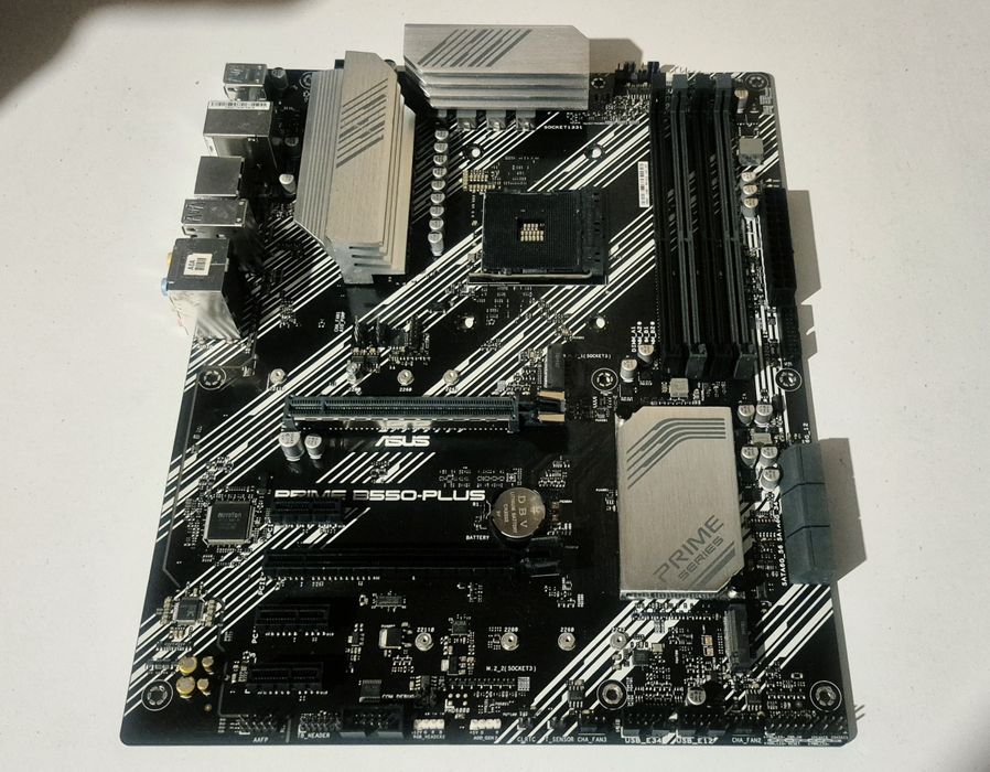 Placa baza gaming Asus Prime B550M  AM4