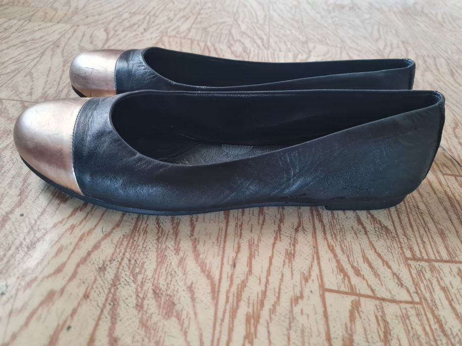 Продаются туфли (лодочки)