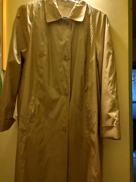 Шлифер промазана материя