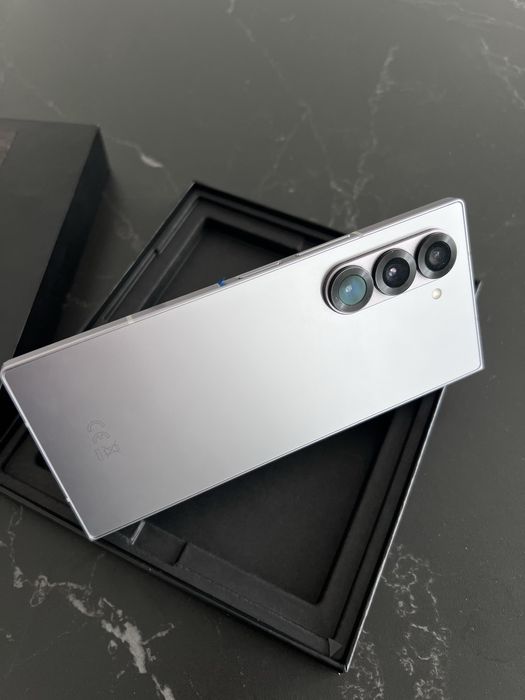 Samsung Galaxy Z Fold6