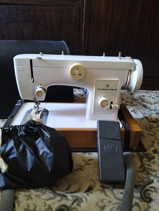 Новая Швейная машинка