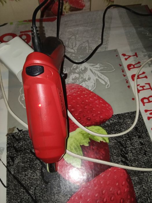 Продам дрель электрическая