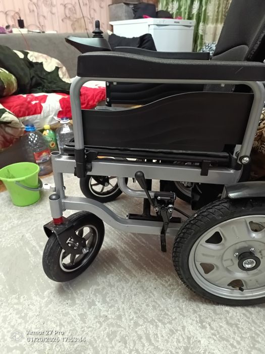 Продам коляску инвалидную электро