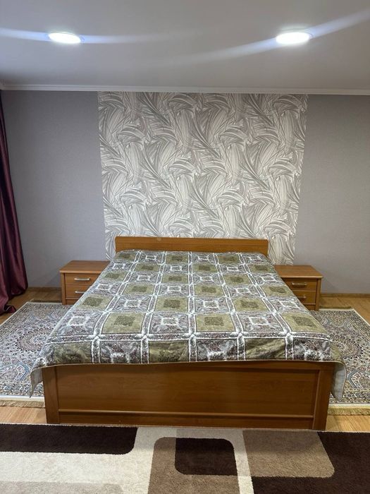 Продам спальный гарнитур