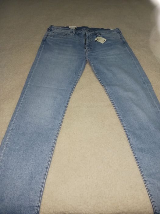 Vand Doar ce se vede,  în poze nr tlf 0747 340 481