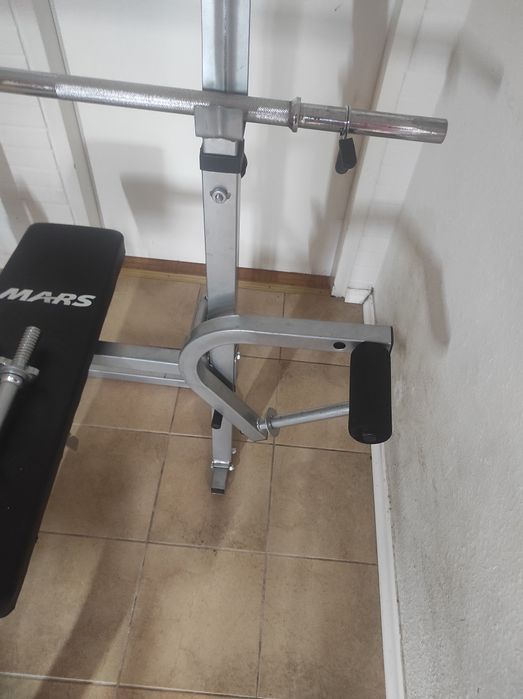 Лежанка Дъмбели Прав лост и тежести