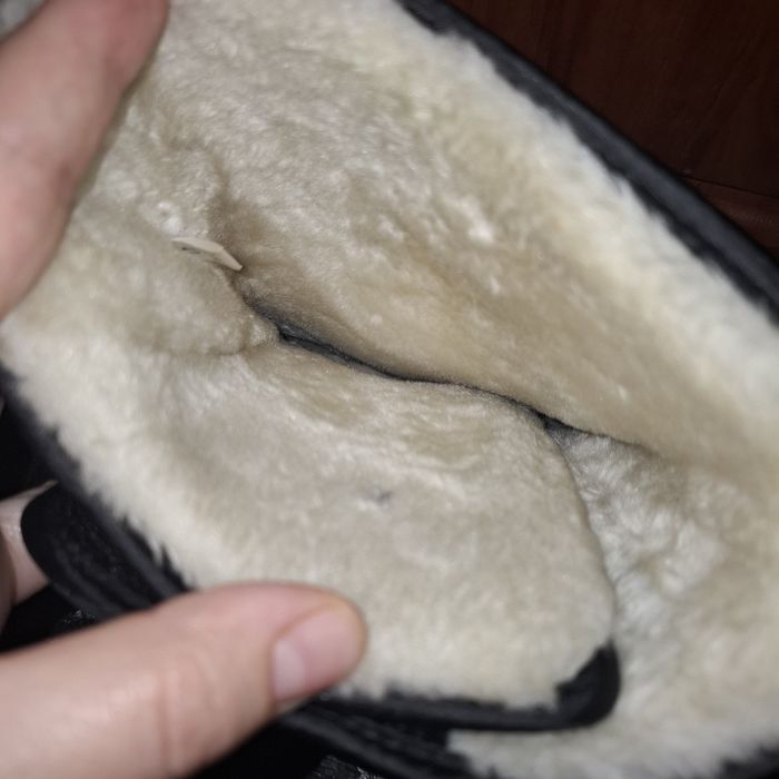 Продам сапоги новые