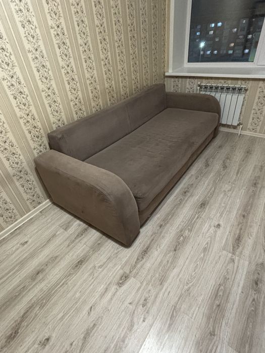 Продается Диван.