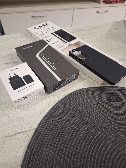 Samsung Galaxy S26 Plus 512GB / 12GB RAM + 45W Fast Charger + Case