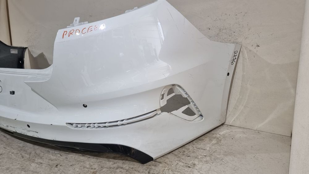 Bara spate Kia Pro Ceed GT-Line, 2018, 2019, 2020, 2021, 2022, cod origine OE 86611-j7710