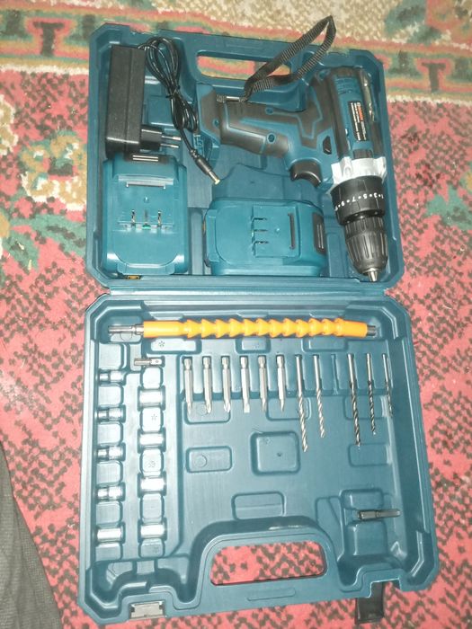 Svarichni apparat,bolgarka, perforator,shurpavyor sotiladi.Yangi