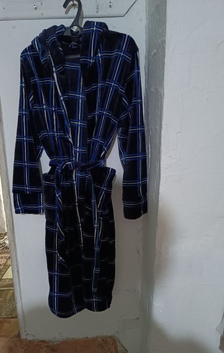 Продам женские халаты