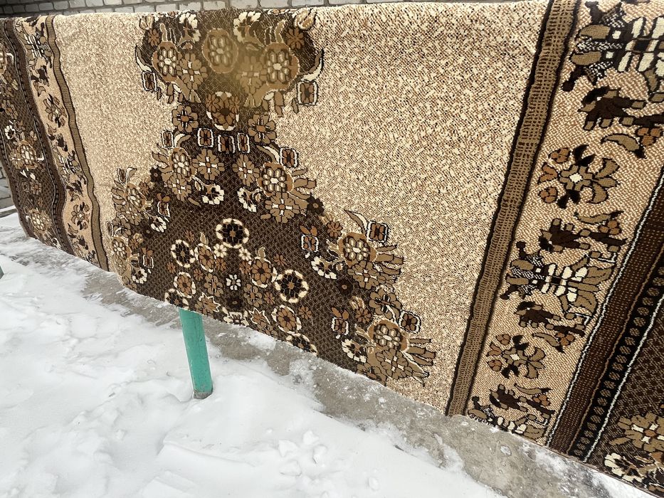 Продам ковер и дорожку, ковры