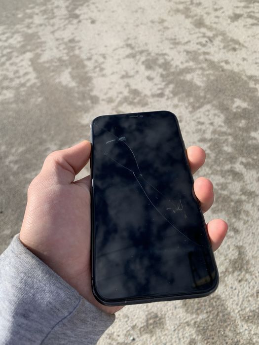 iPhone 11 128gb с коробкой