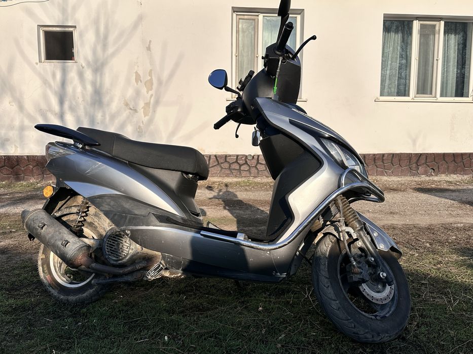 Мопед м8 в хорошем состоянии