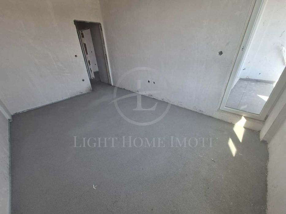 Продава се Двустаен апартамент в Пловдив, Гагарин - 72 кв.м за 769 €/кв.м - Снимка #2