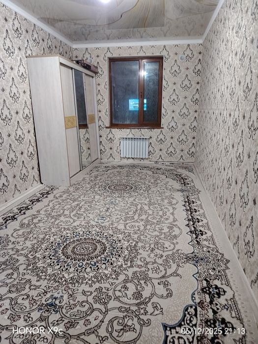 1 - xonali Bolgarskiy posolok kuchasi