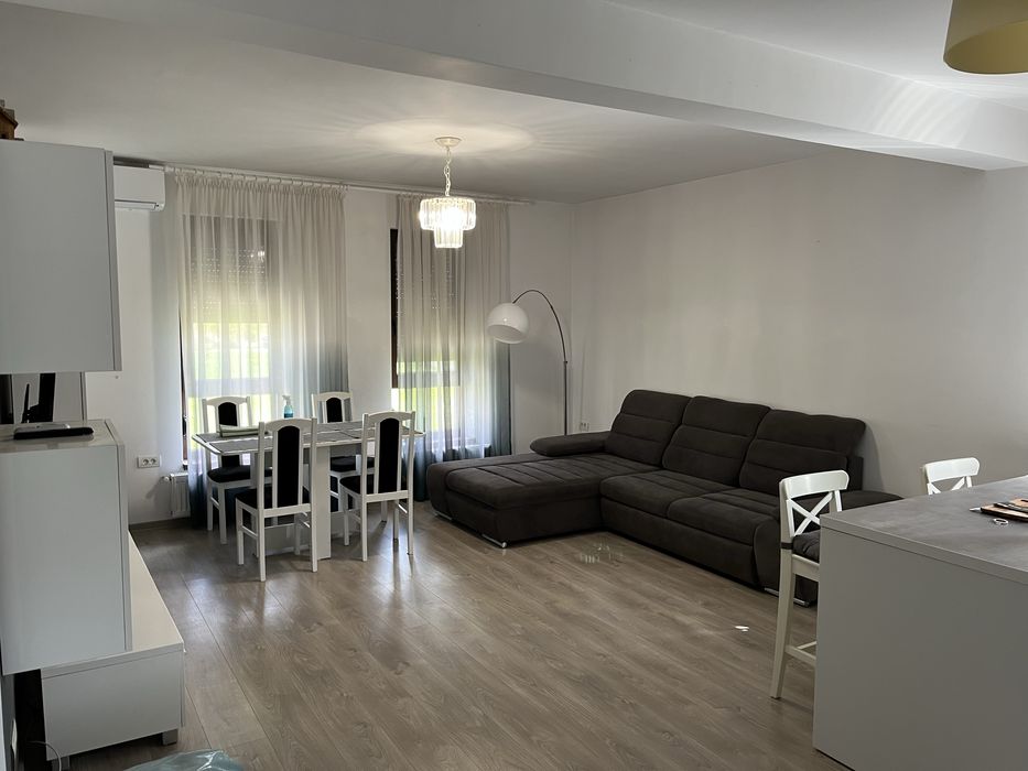 inchiriez apartament 2 camere Chisoda [proprietar]